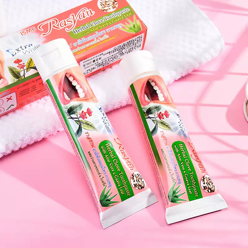 RASYAN Kruidentandpoeder uit T - Teeth Whitening Thailand recensie en prijs